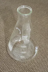 Erlenmeyer flaska - 2000ml