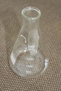 Erlenmeyer flaska - 2000ml
